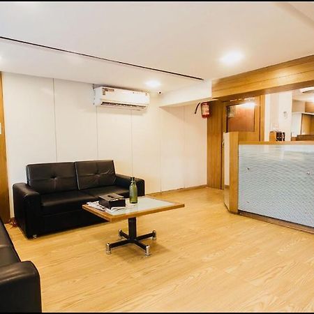 Qubestay Airport Capsule Hotel&Hostel Mumbai Exterior foto